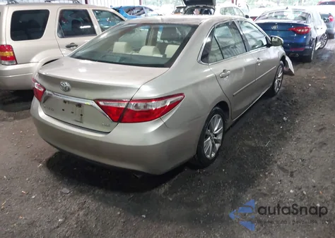 2017 Toyota Camry Xle z USA, uszkodzony, nr VIN 4T1BF1FK4HU381776